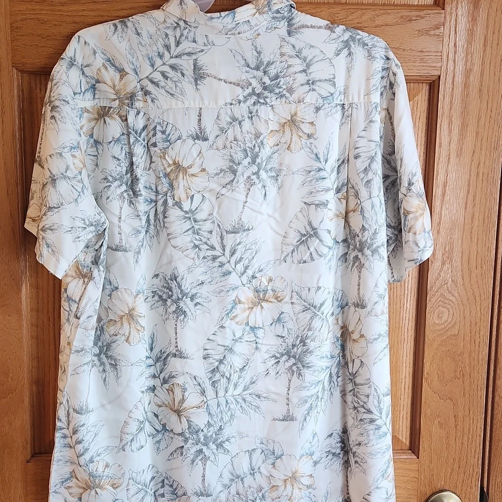 Campia Hawaiian Shirt - Picture 5 of 11